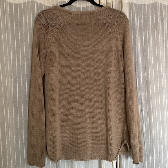 H&M Tan Sweater, Size L - Picture 7 of 8